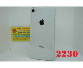 iphone 8 4.7inh / 64G / Q/Tế / Silver ( Trắng Bạc ) / QSD đẹp đến 97-98% / Máy Trần+KPK / Pin 95% / MS: 2230