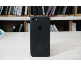 Iphone 7 4.7inh / 32G / Q/Tế / Black ( Đen ) / QSD đẹp đến 94-95% / Máy Trần+KPK / Pin 85% / MS:7325