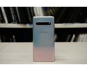  Samsung S10 + 5G 6.7inh / Qt Sách Tay từ Hàn Quốc / Qsd đẹp đến 95-96% / ram 8G/ Bộ nhớ 512G / Màu Trắng ( Bạc ) / Máy Trần KPk / MS : 8719