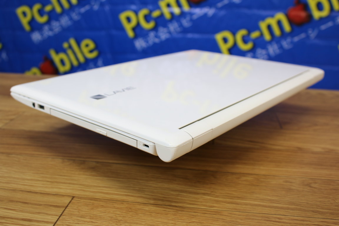 NEC LAVIE NS600 Mode2017 15.6inch Full Led / Core i7 / 7500U NEC LAVIE NS600 Mode2017 15.6inch Full Led / Core i7 / 7500U